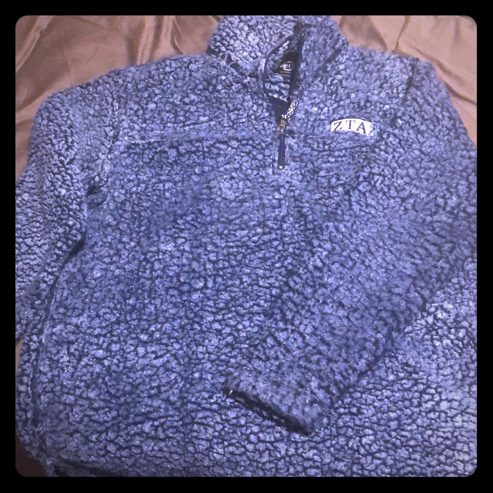 Zeta Fuzzy Quarter Zip